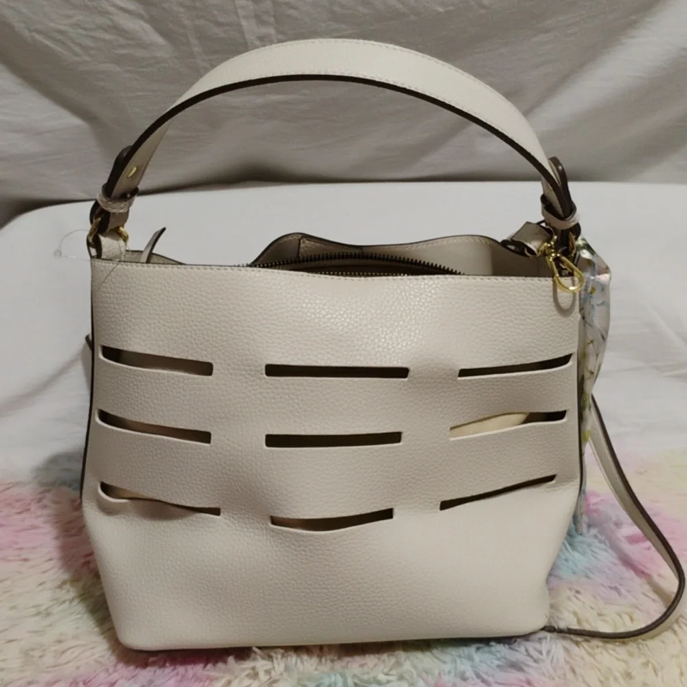 (#38) SALE! Nanette Lepore Frankie Cutout Bucket Bag W Scarf & Detachable Strap - Picture 4 of 10
